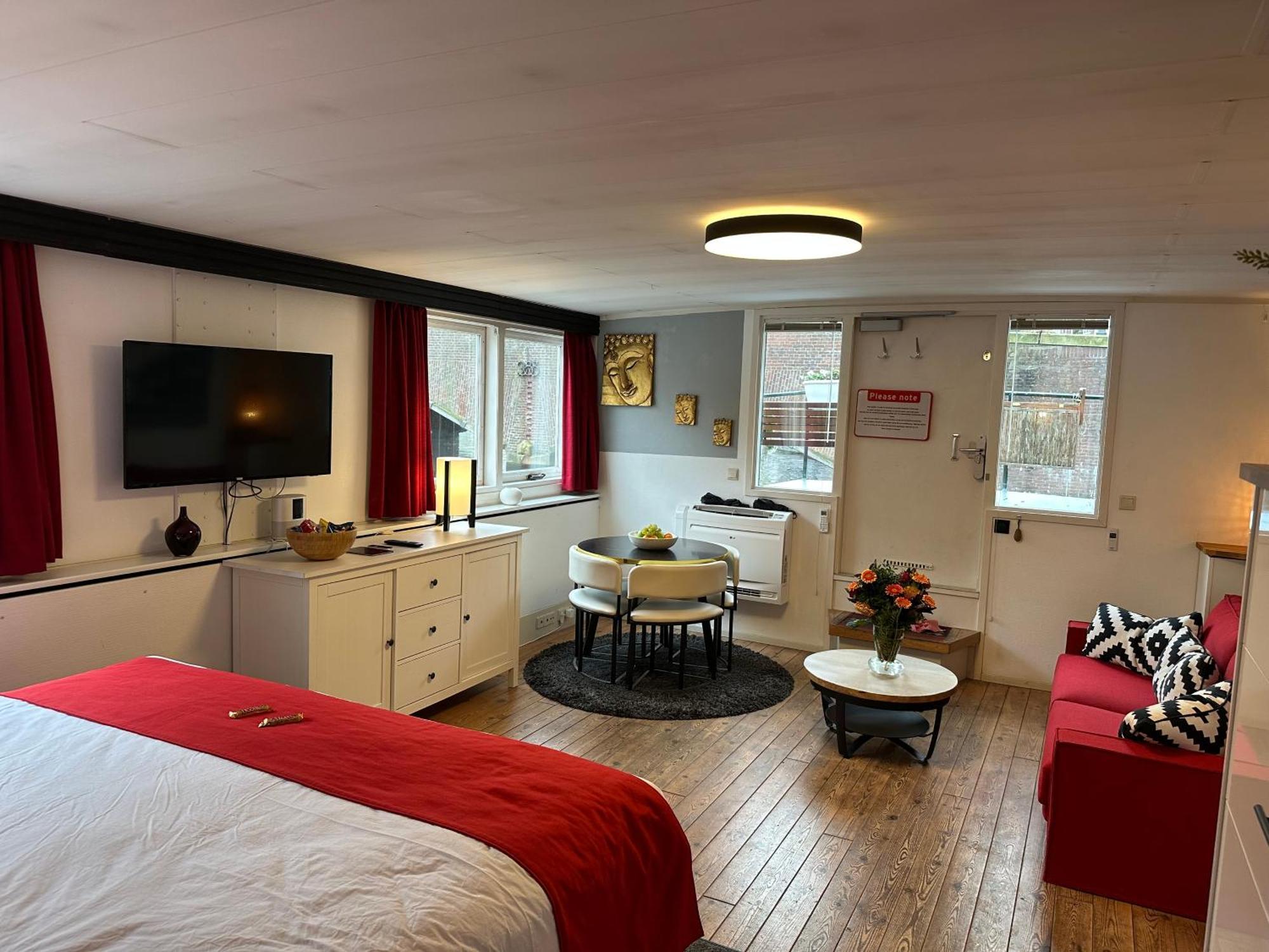 Boat No Breakfast Hotel Amsterdam Ngoại thất bức ảnh