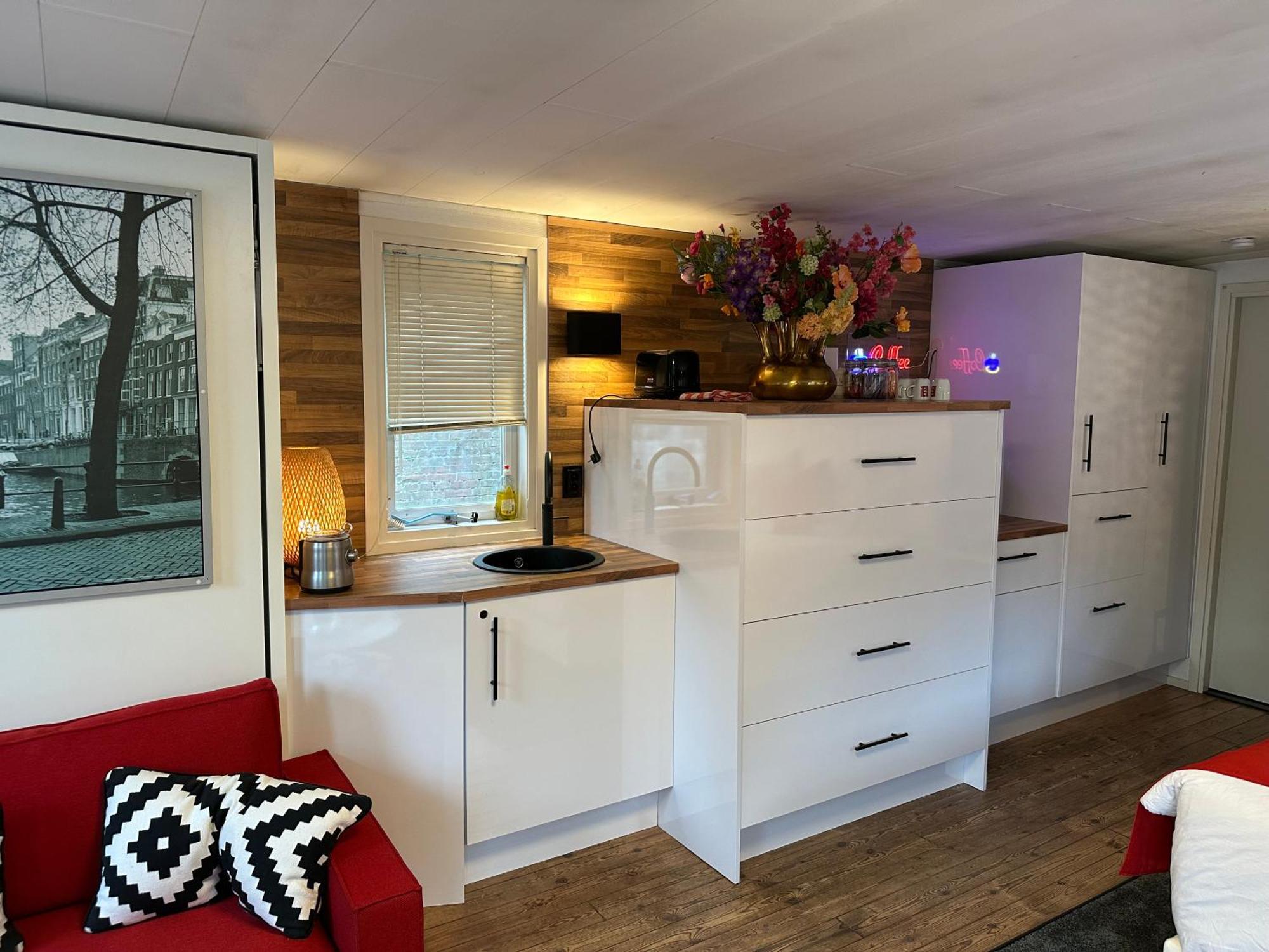Boat No Breakfast Hotel Amsterdam Ngoại thất bức ảnh